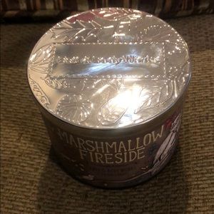 Bath & Body Works Marshmallow Fireside Candle